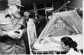 Hospital Juan Manuel Márquez (pediátrico de Marianao). 30 de Noviembre de 1989. Foto: Liborio Noval