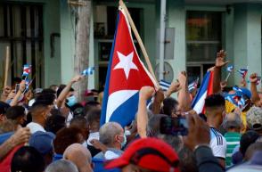 El pueblo en la calle en un acto respaldo a la revolución El pueblo en la calle en un acto respaldo a la revolución
